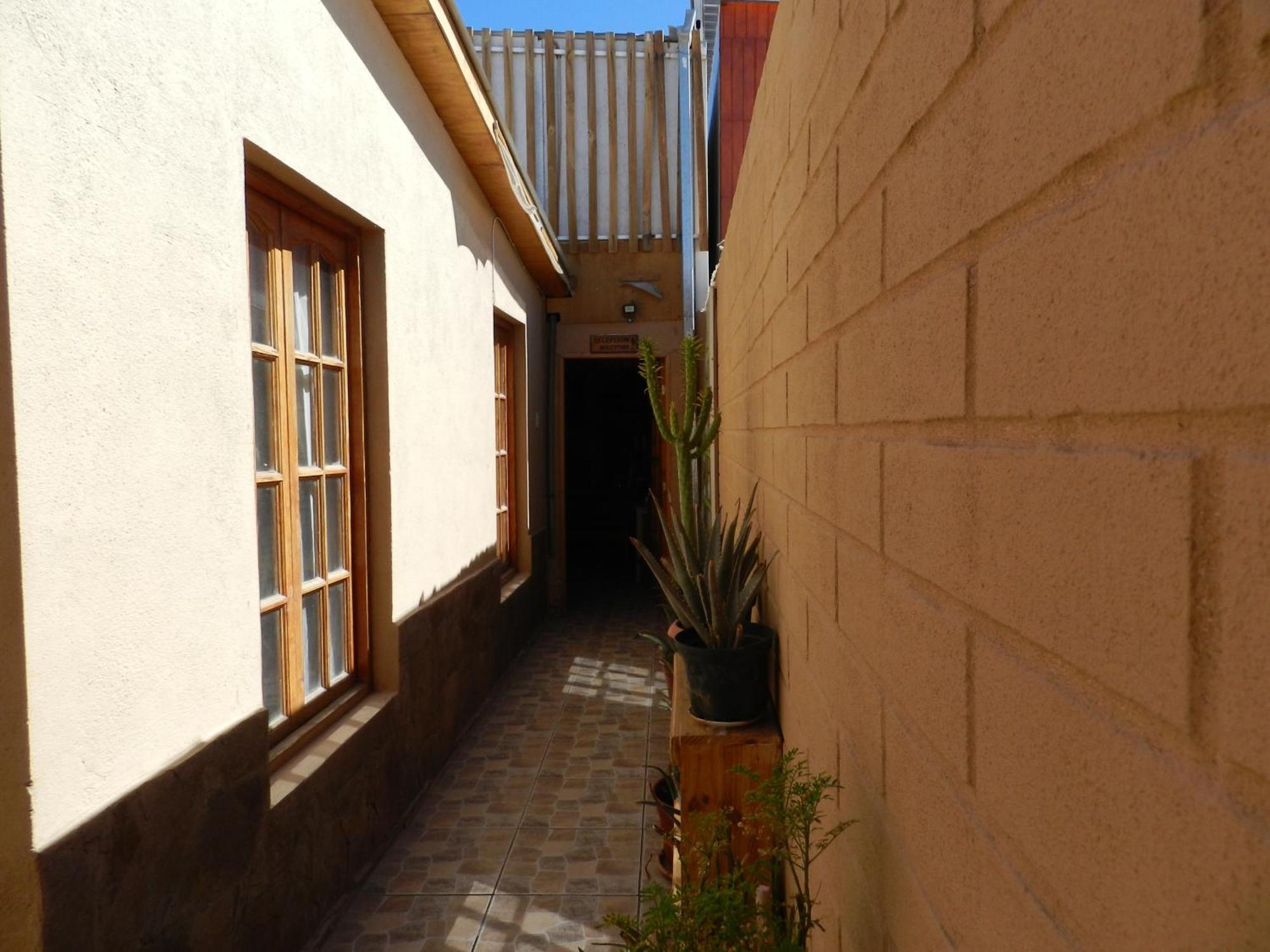 Hostal Illari San Pedro de Atacama Ngoại thất bức ảnh