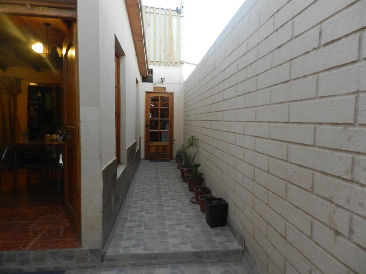 Hostal Illari San Pedro de Atacama Ngoại thất bức ảnh